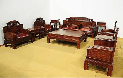 花五萬買的紅木家具，被從業三十年的木匠嫌棄